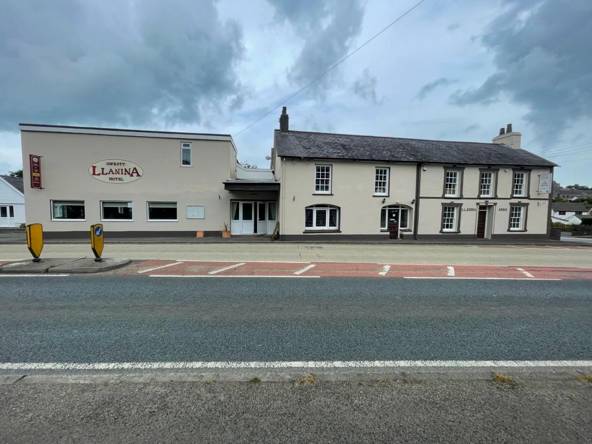 Llanina Arms 호텔 Llanarth  외부 사진